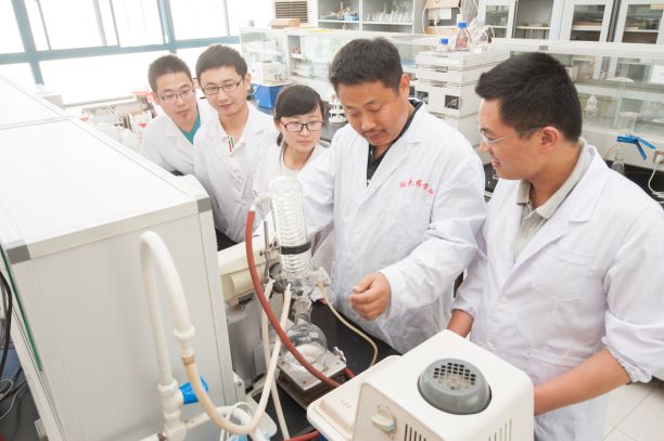 煙臺大學 深耕區域沃土，以兼職為紐帶創新產教融合模式